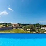 Molinari Вилла *