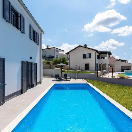 Molinari * Fuškulin